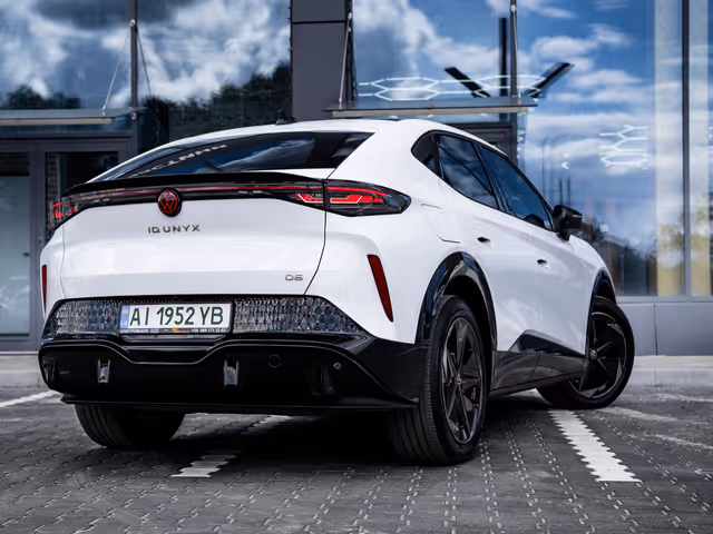 Volkswagen ID. Unyx 06 - зображення 4