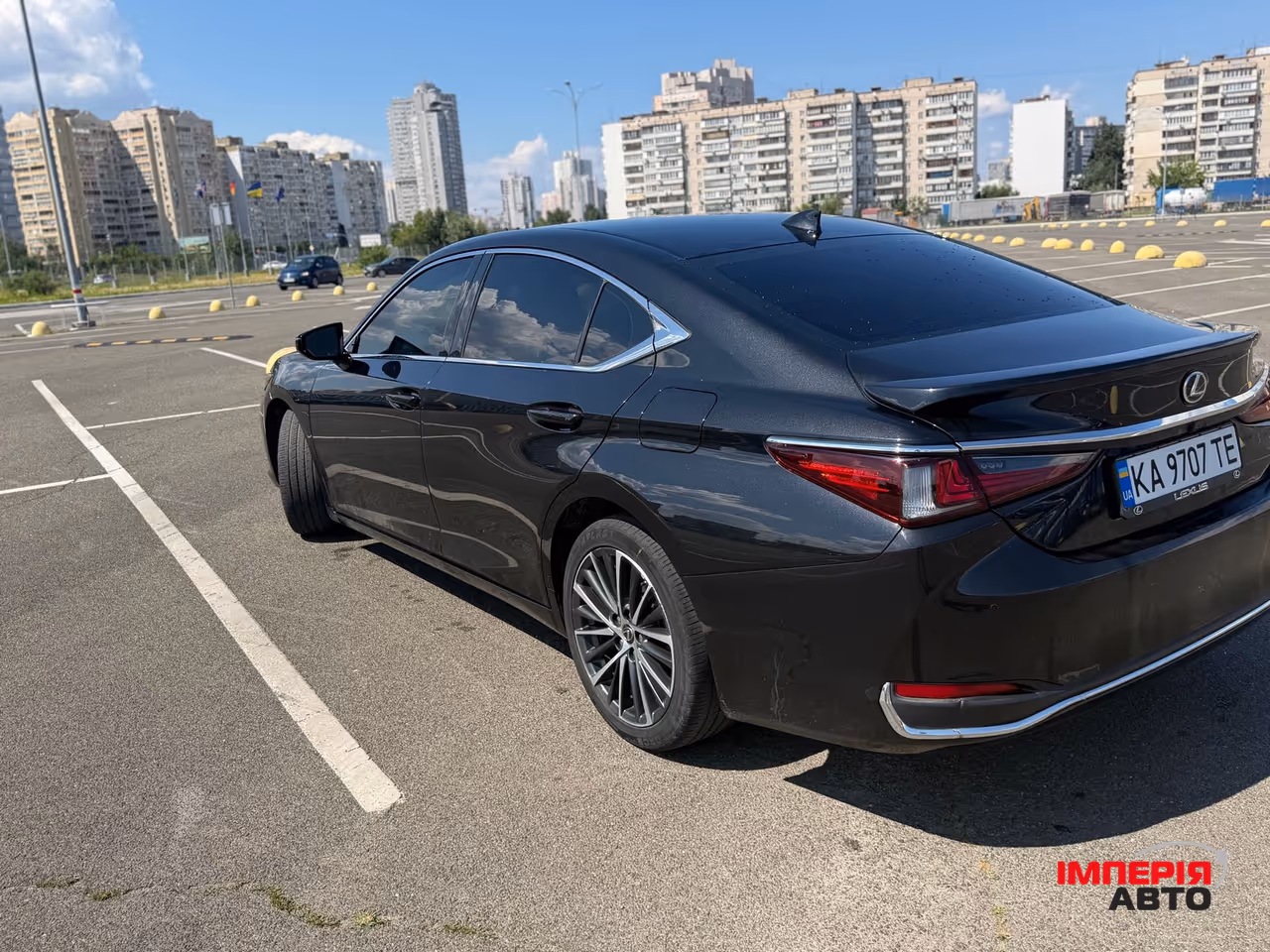 Lexus ES - фото 4