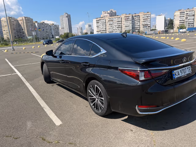 Lexus ES - зображення 4