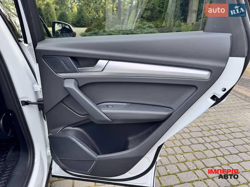 Audi Q5 - фото 23
