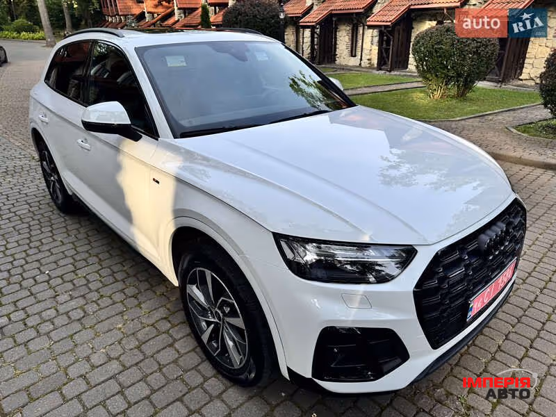 Audi Q5 - фото 11