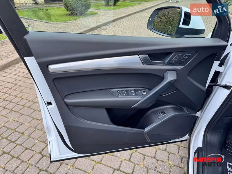 Audi Q5 - фото 27