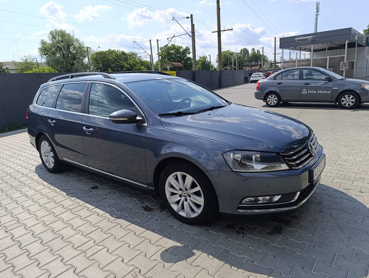 Volkswagen Passat - фото 1