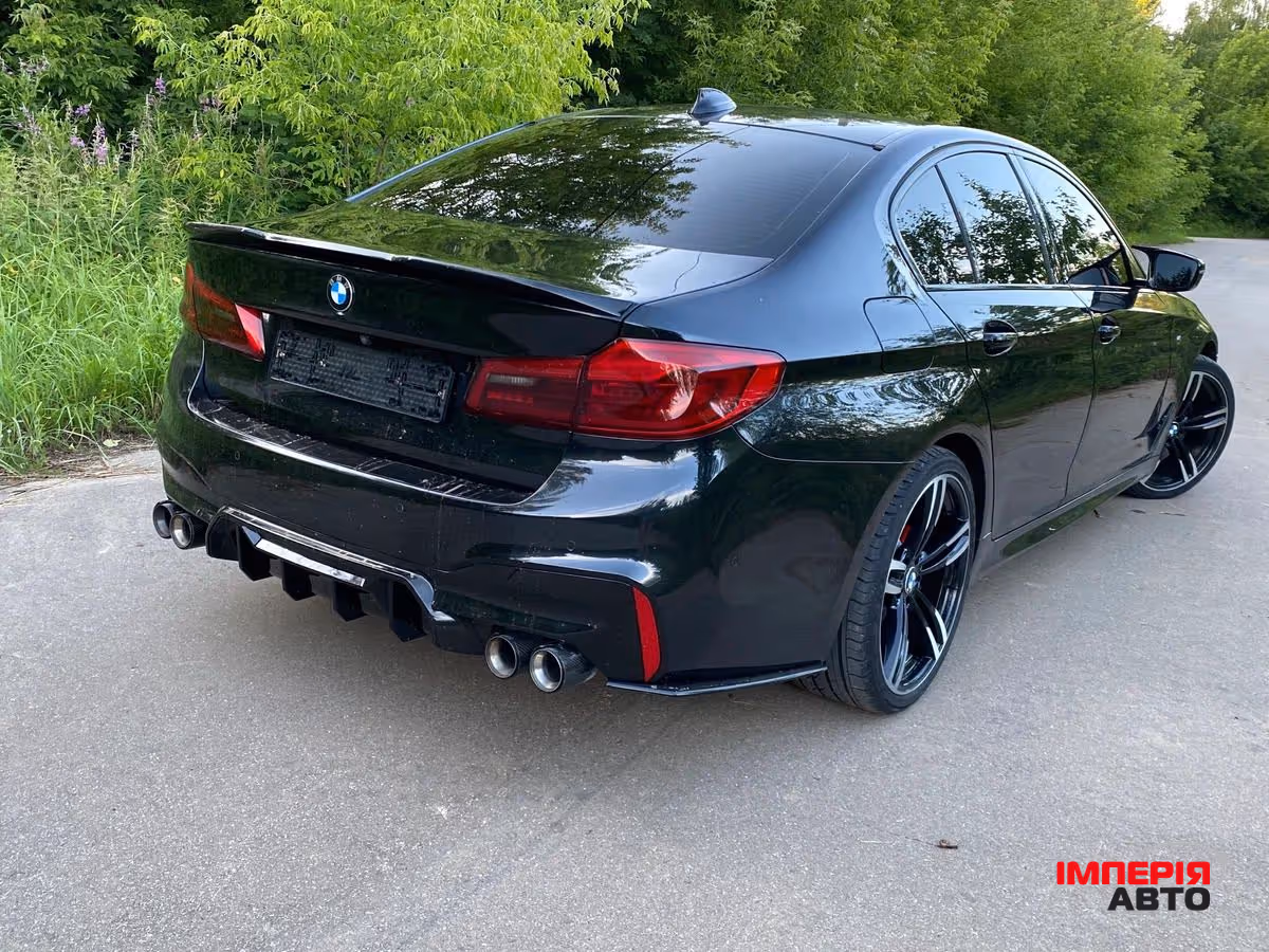 BMW 5 серії - фото 8