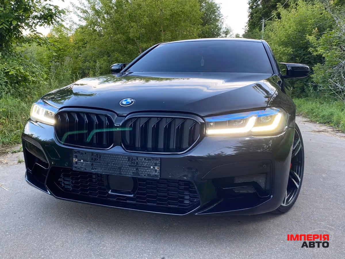 BMW 5 серії - фото 1