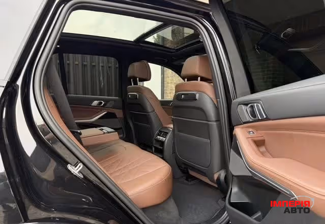 BMW X5 - фото 12