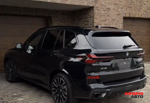 BMW X5 - фото 3