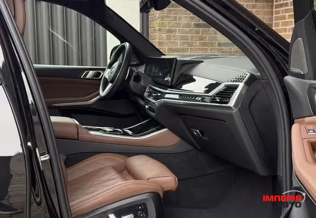 BMW X5 - фото 9