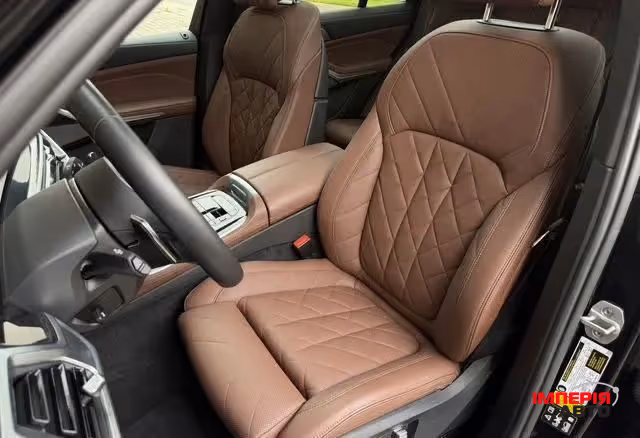 BMW X5 - фото 8