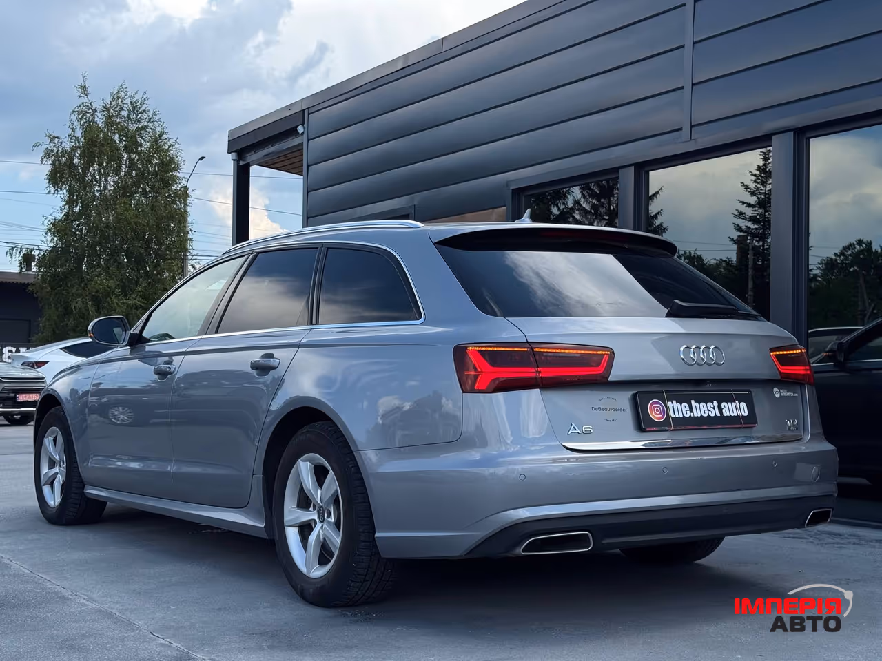 Audi A6 - фото 19