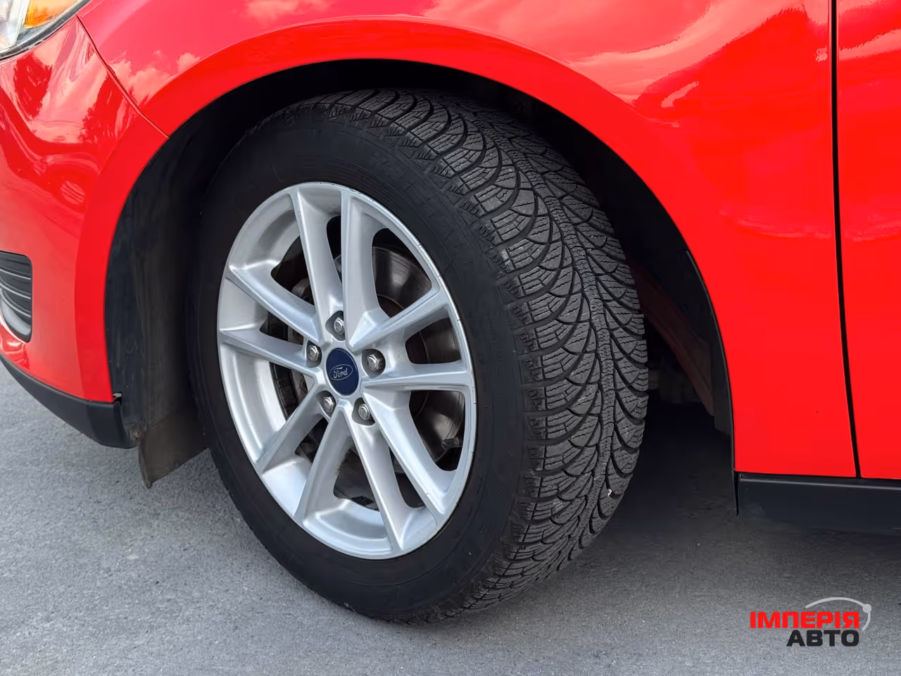 Ford Focus - фото 5