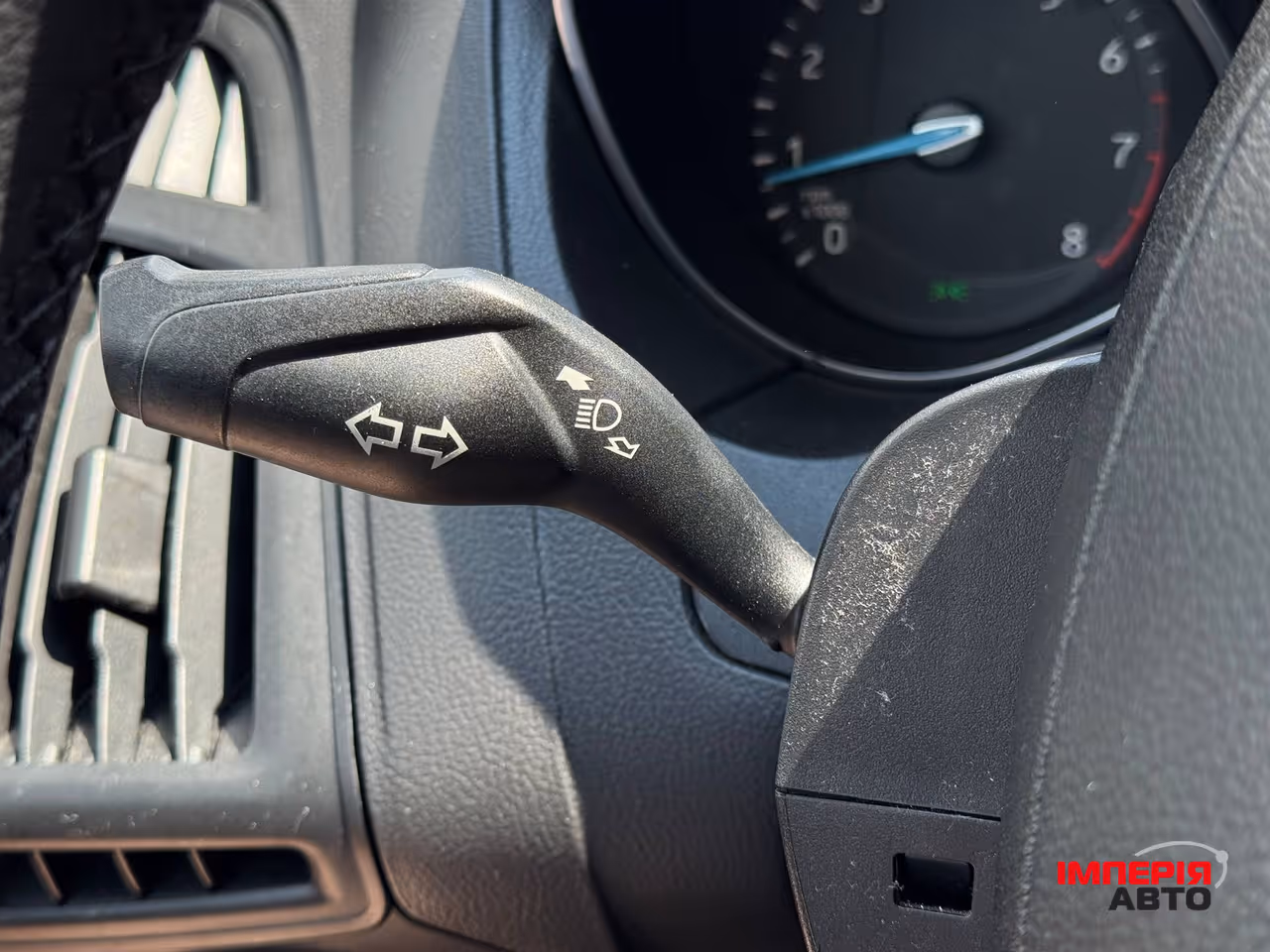 Ford Focus - фото 34