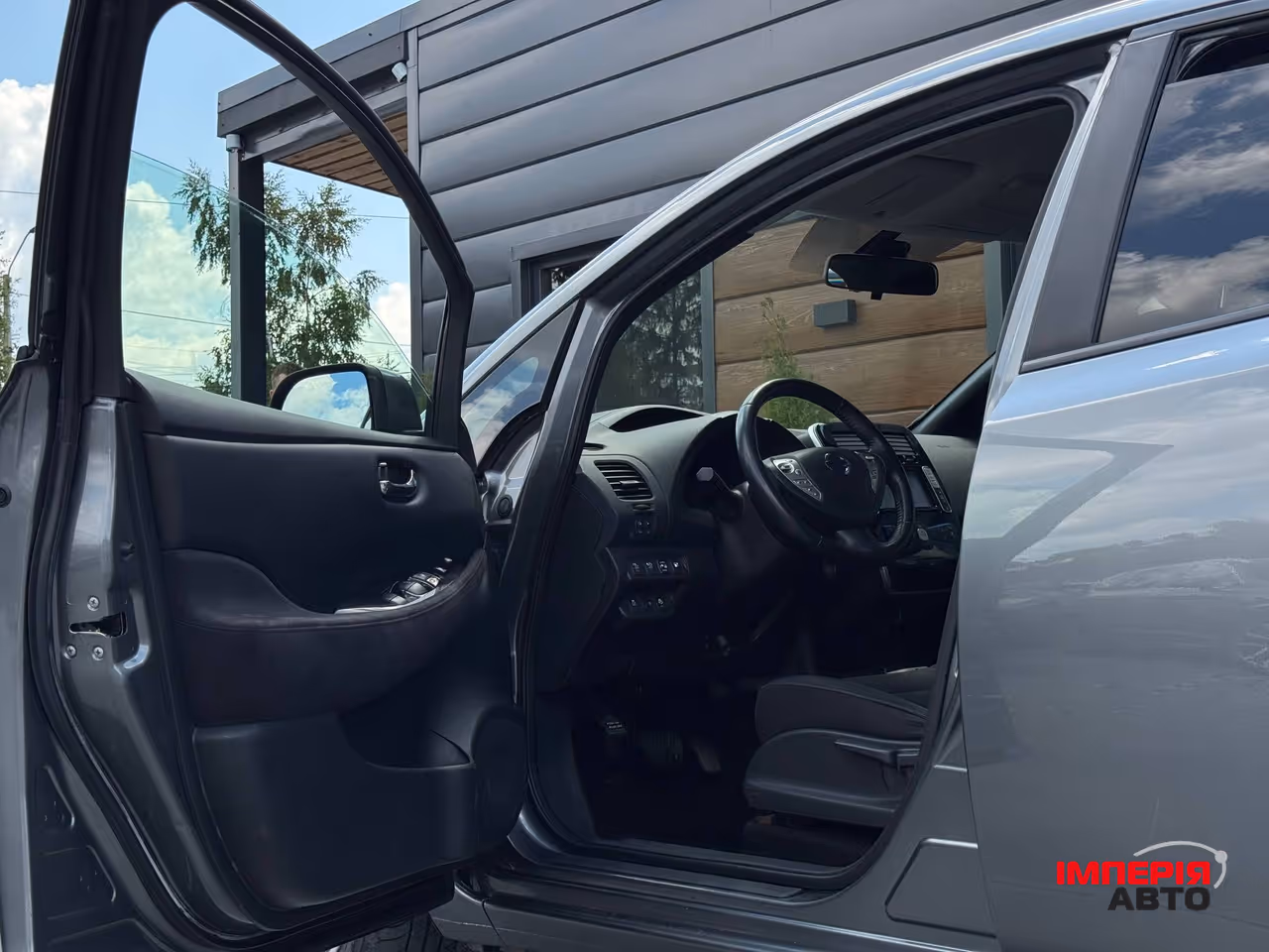 Nissan Leaf - фото 19