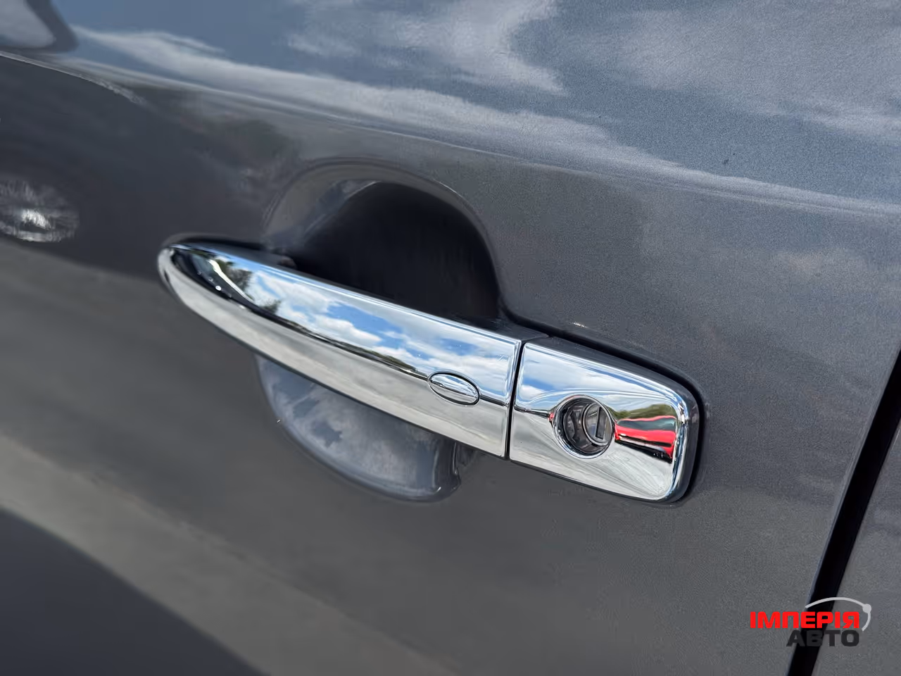 Nissan Leaf - фото 5