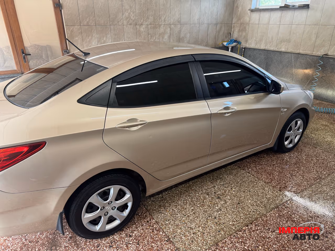 Hyundai Accent - фото 7