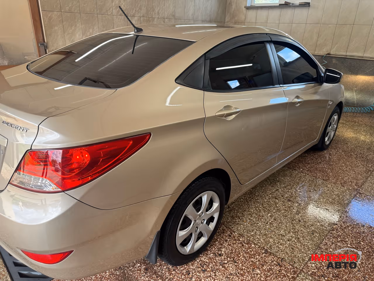 Hyundai Accent - фото 6