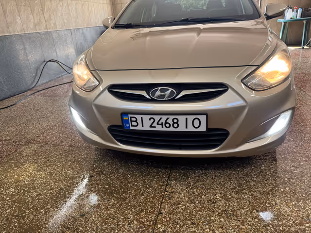 Hyundai Accent - зображення 1