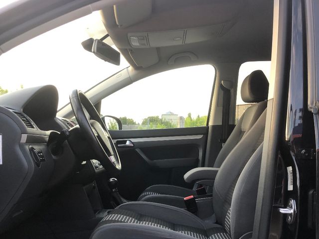 Volkswagen Touran 2009, Дубно, $8 700 - зображення 4