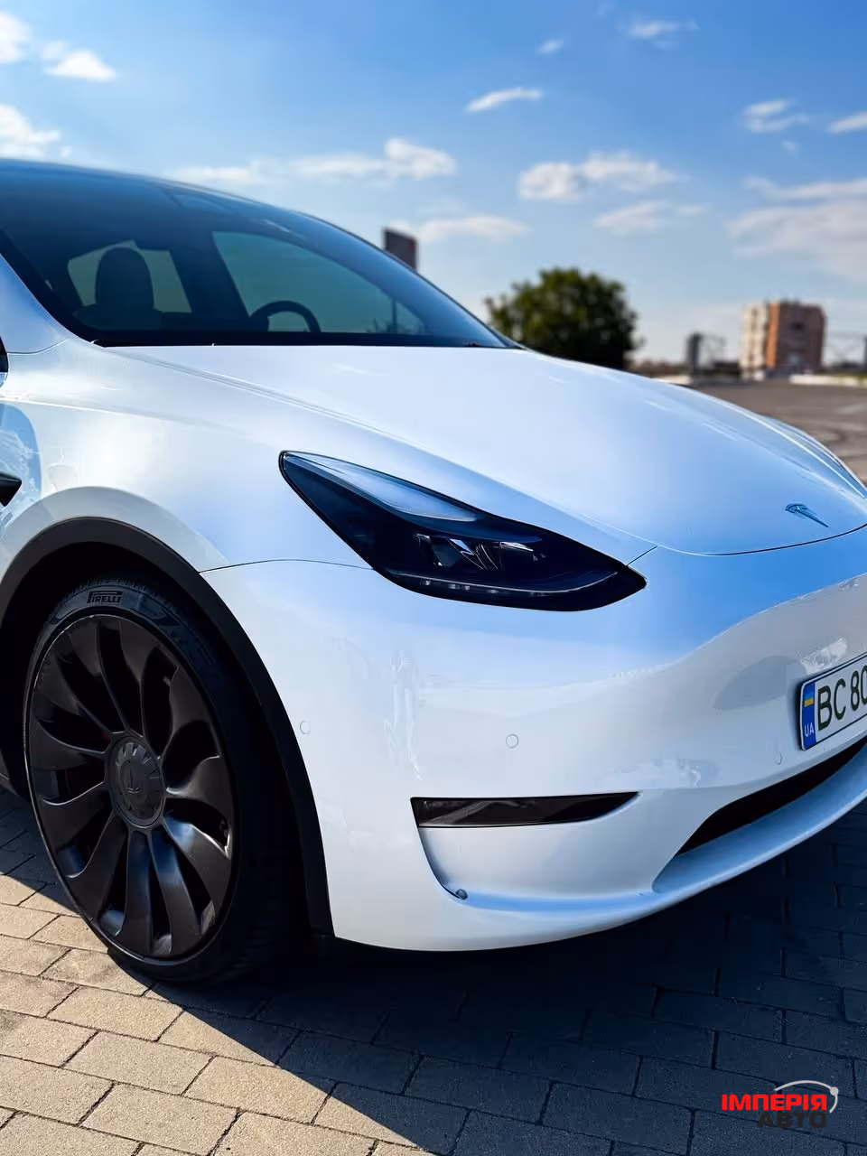 Tesla Model Y - фото 3