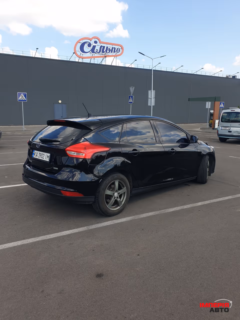 Ford Focus - фото 8