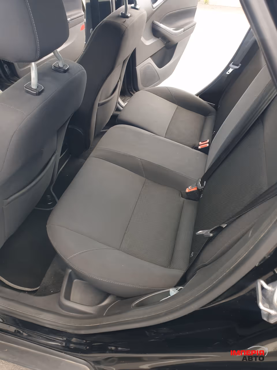 Ford Focus - фото 10