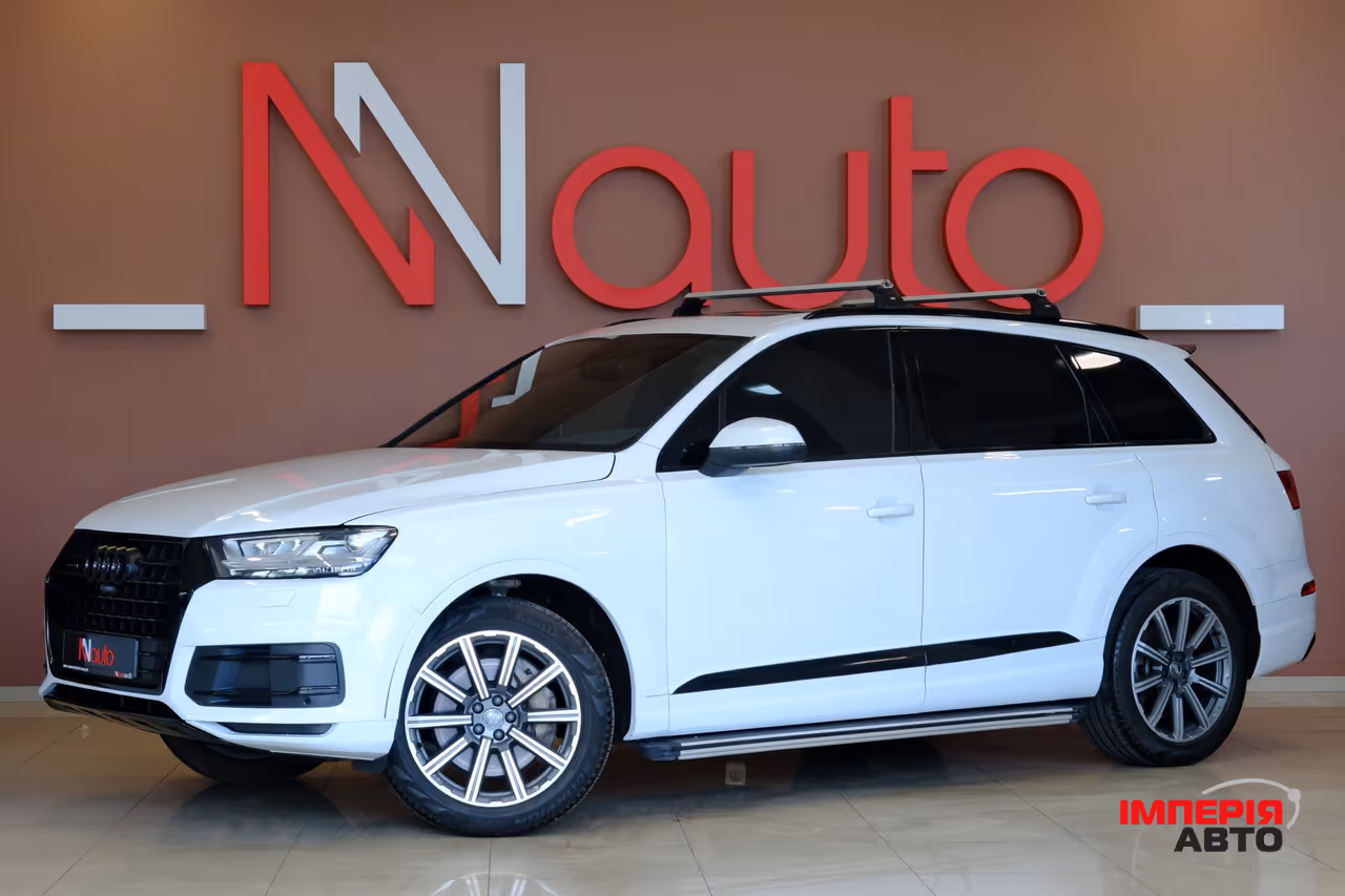 Audi Q7 - фото 1