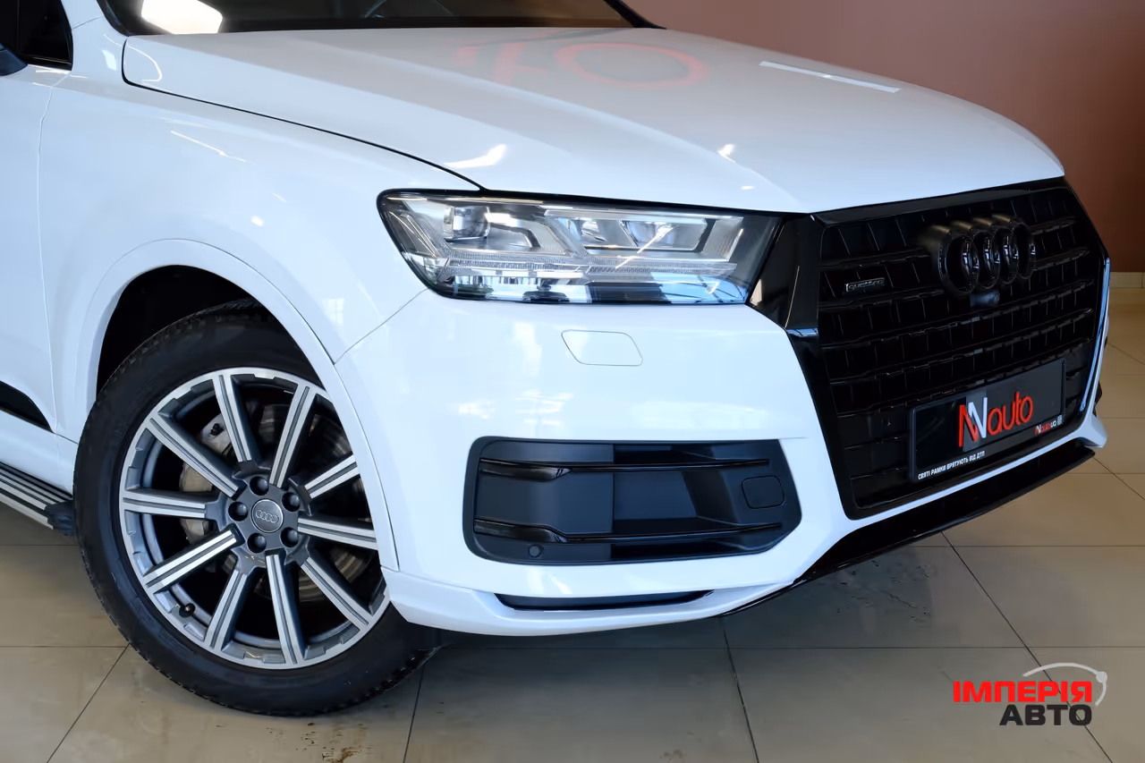Audi Q7 - фото 3