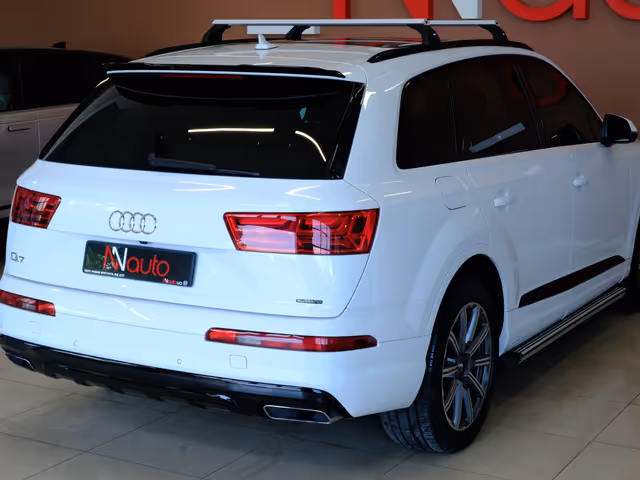 Audi Q7 - зображення 5