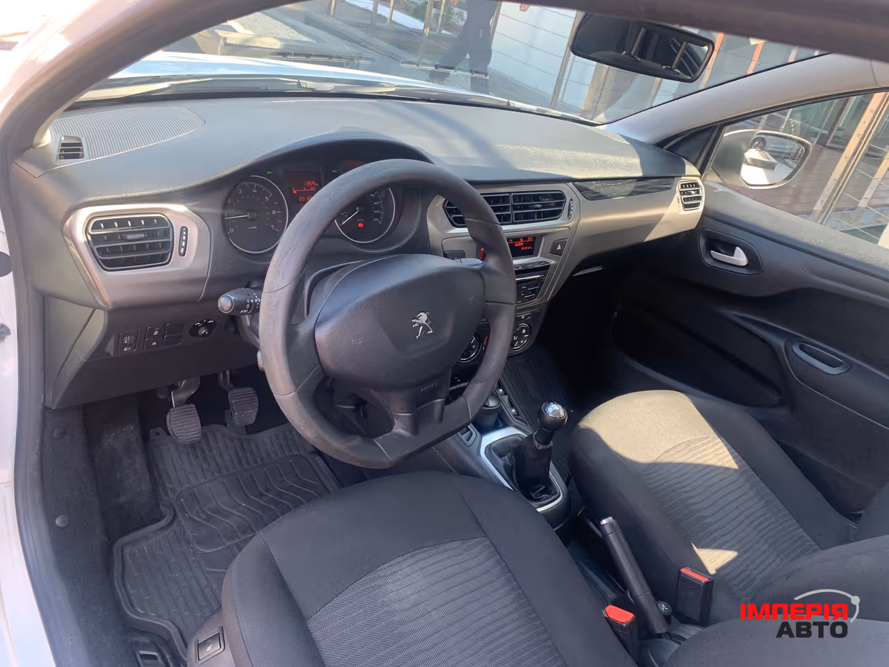 Peugeot 301 - фото 21