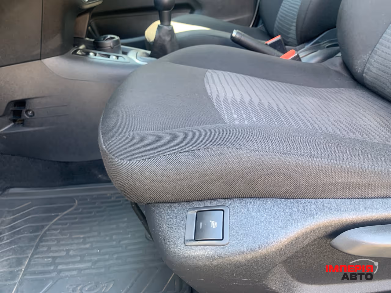 Peugeot 301 - фото 18