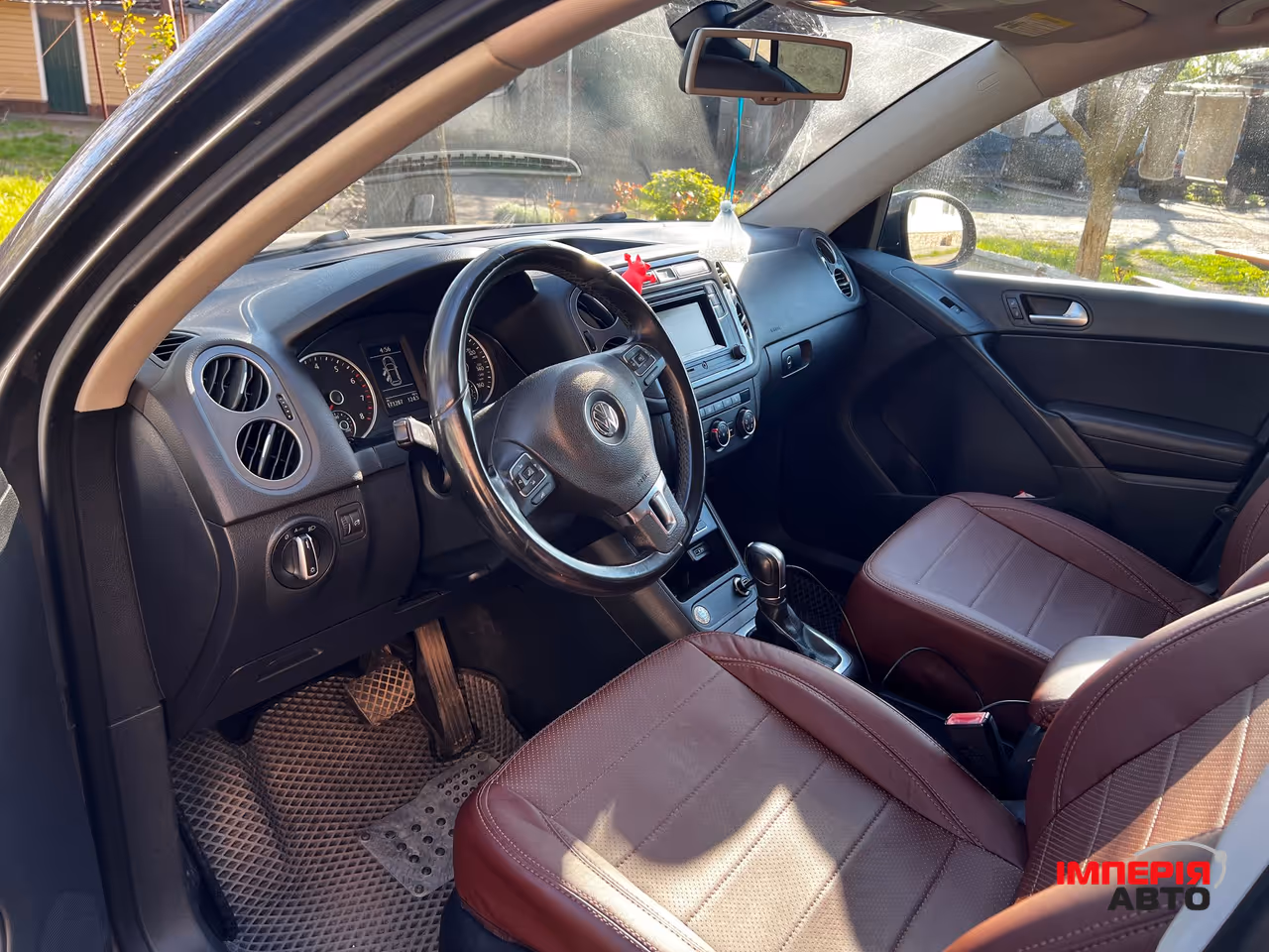 Volkswagen Tiguan - фото 15