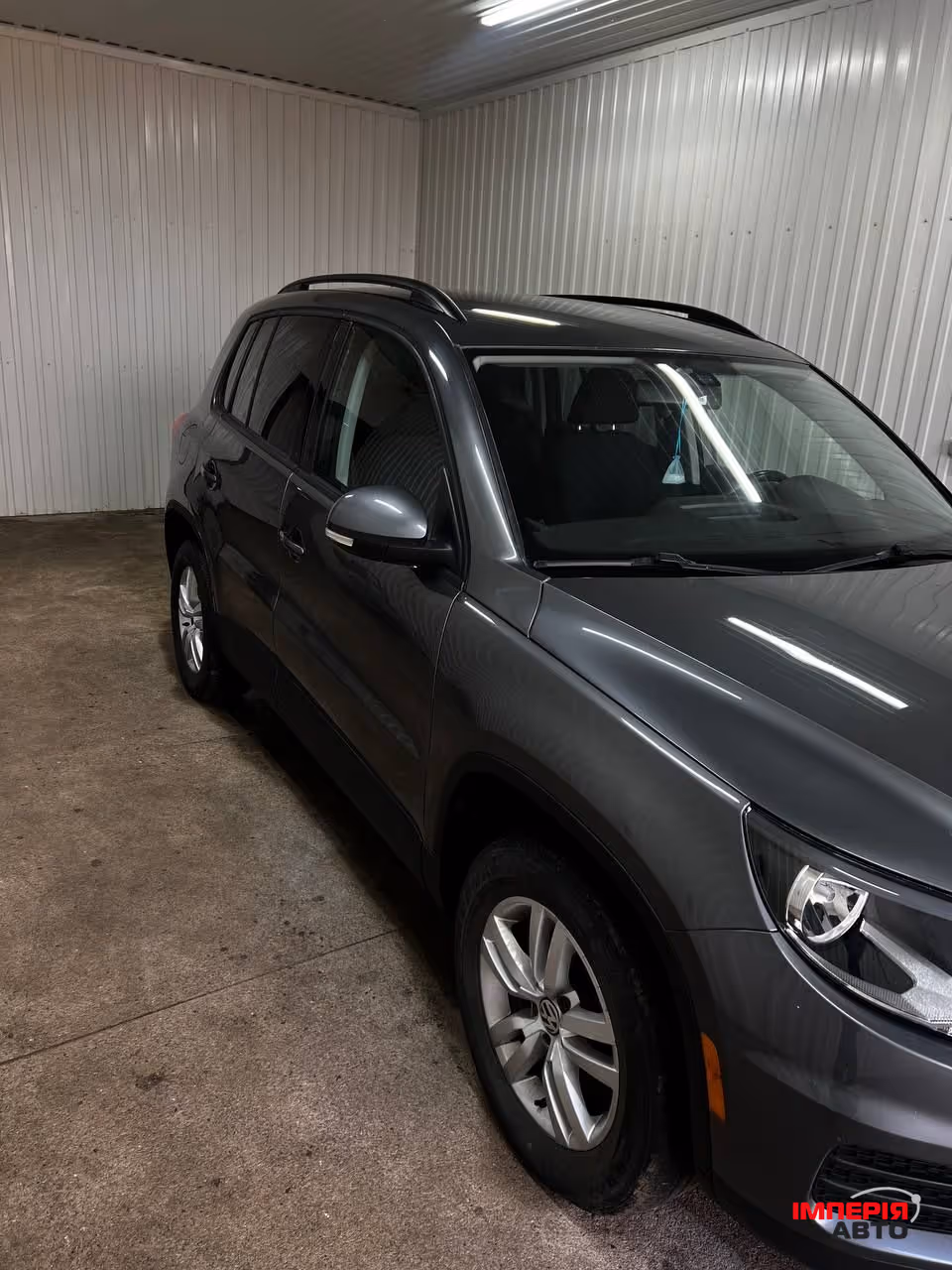 Volkswagen Tiguan - фото 5