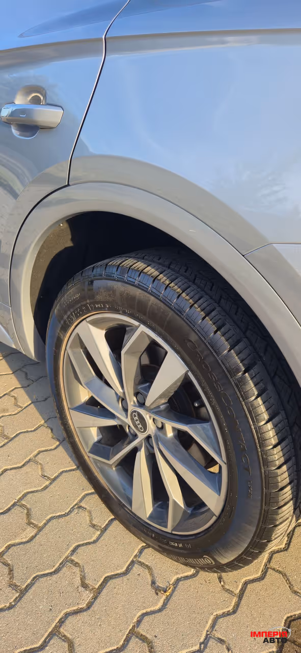 Audi Q5 - фото 4