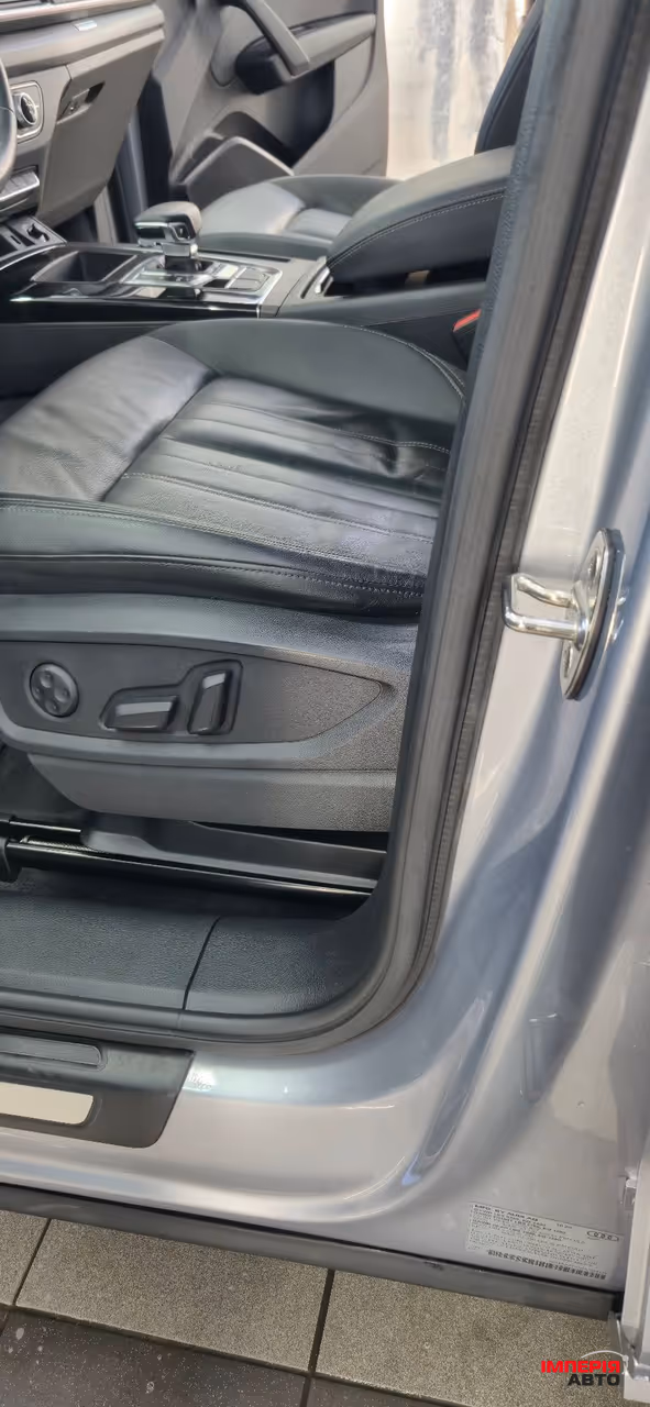 Audi Q5 - фото 15