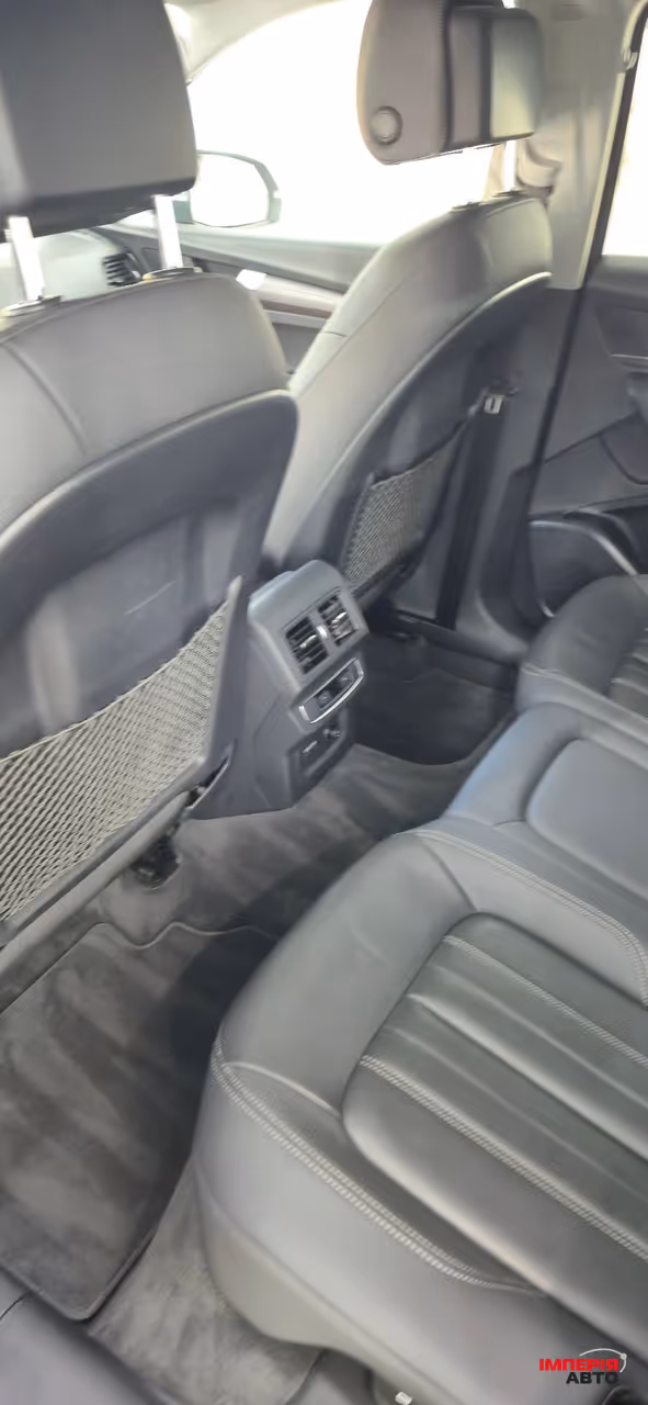 Audi Q5 - фото 24