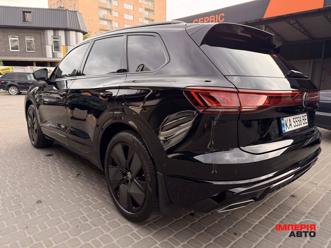 Volkswagen Touareg - фото 3