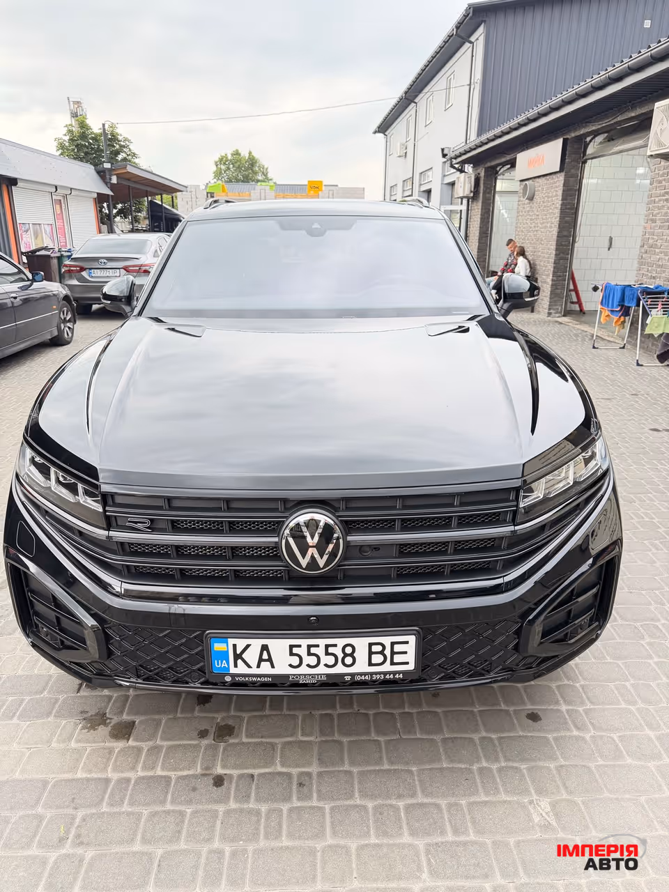 Volkswagen Touareg - фото 14