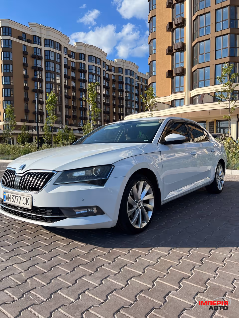 Skoda Superb - фото 1