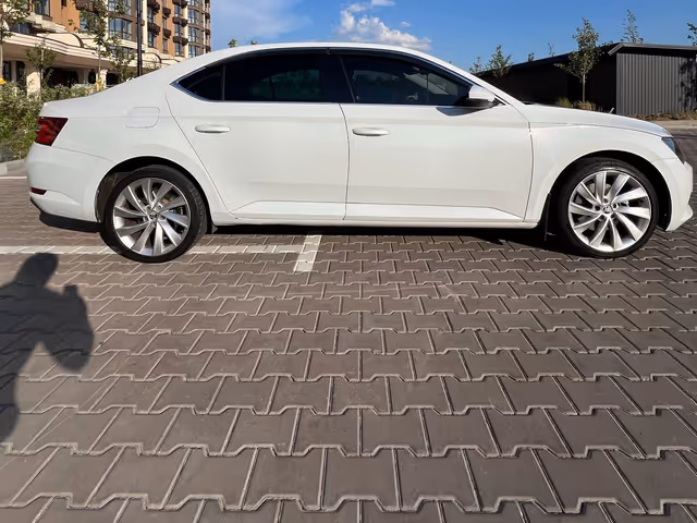 Skoda Superb - зображення 4