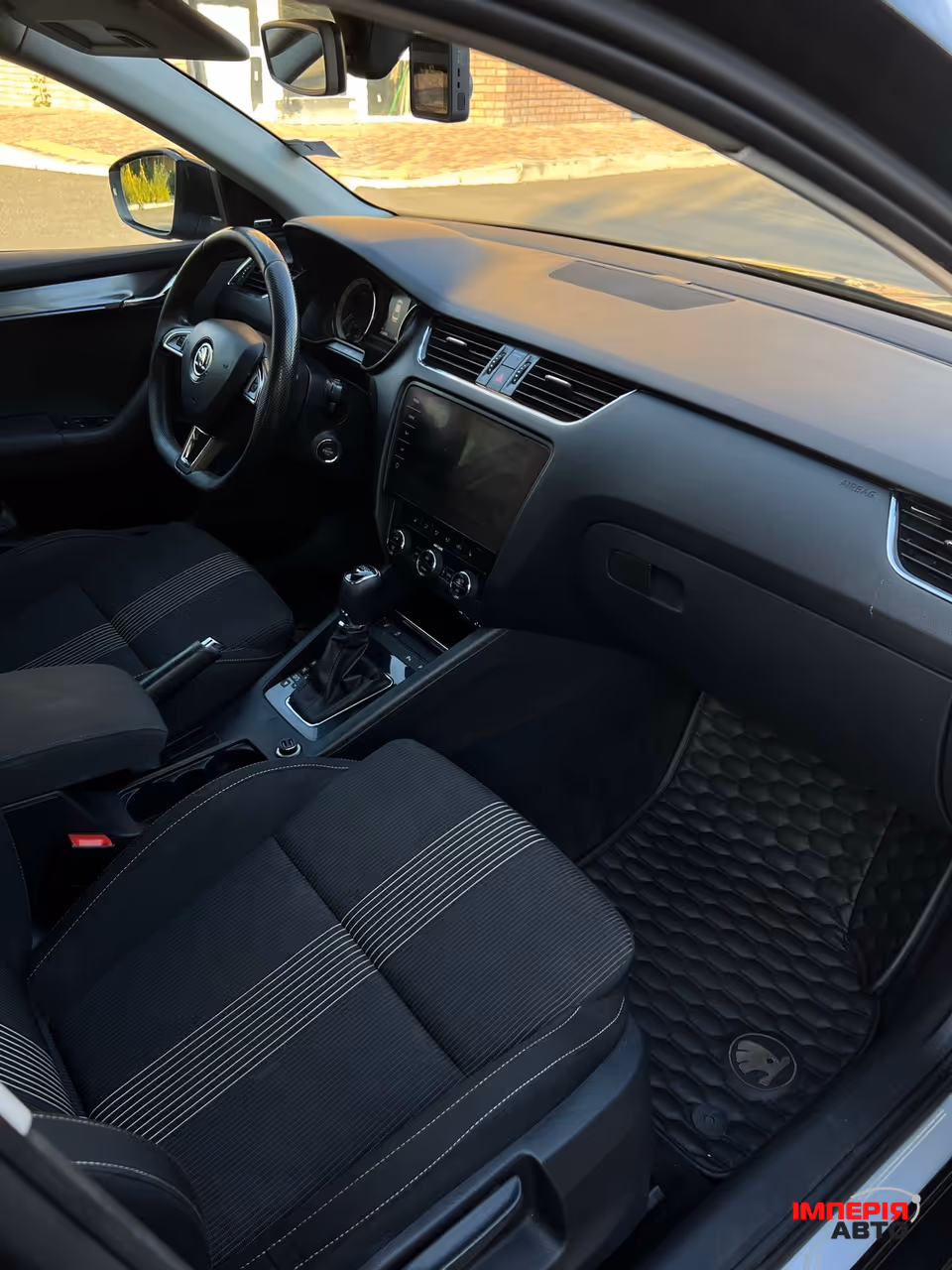 Skoda Octavia - фото 10