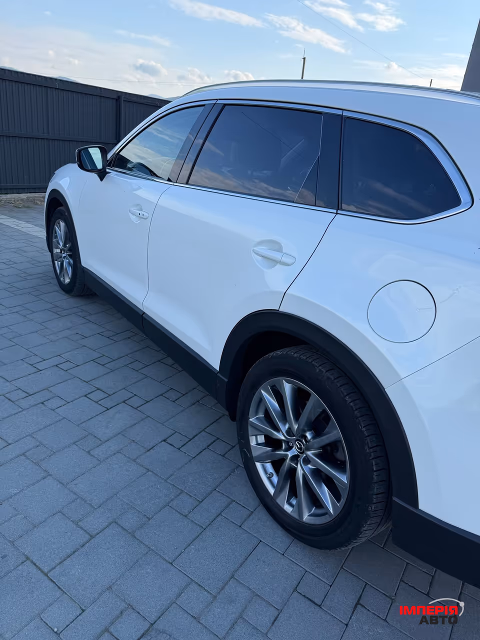 Mazda CX-9 - фото 11