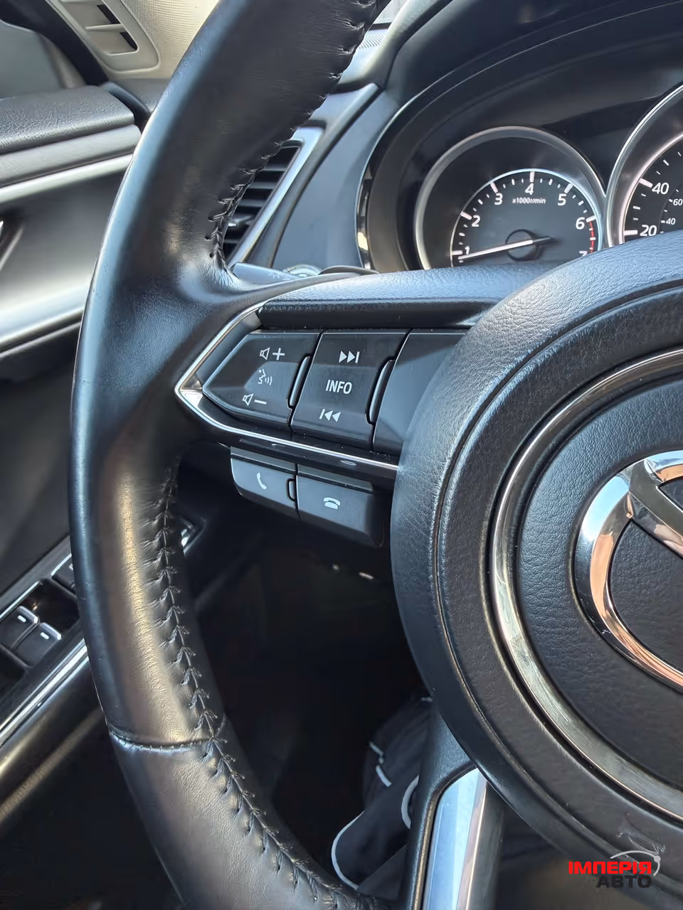 Mazda CX-9 - фото 7