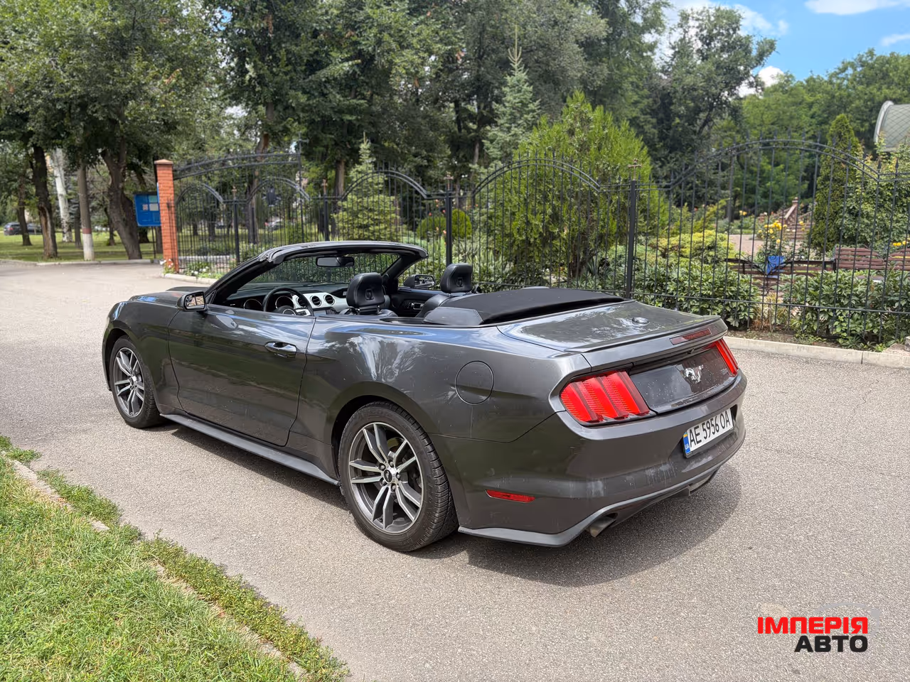 Ford Mustang - фото 12