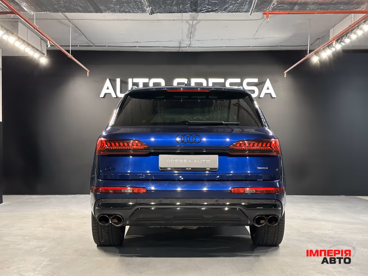 Audi Q7 - фото 9