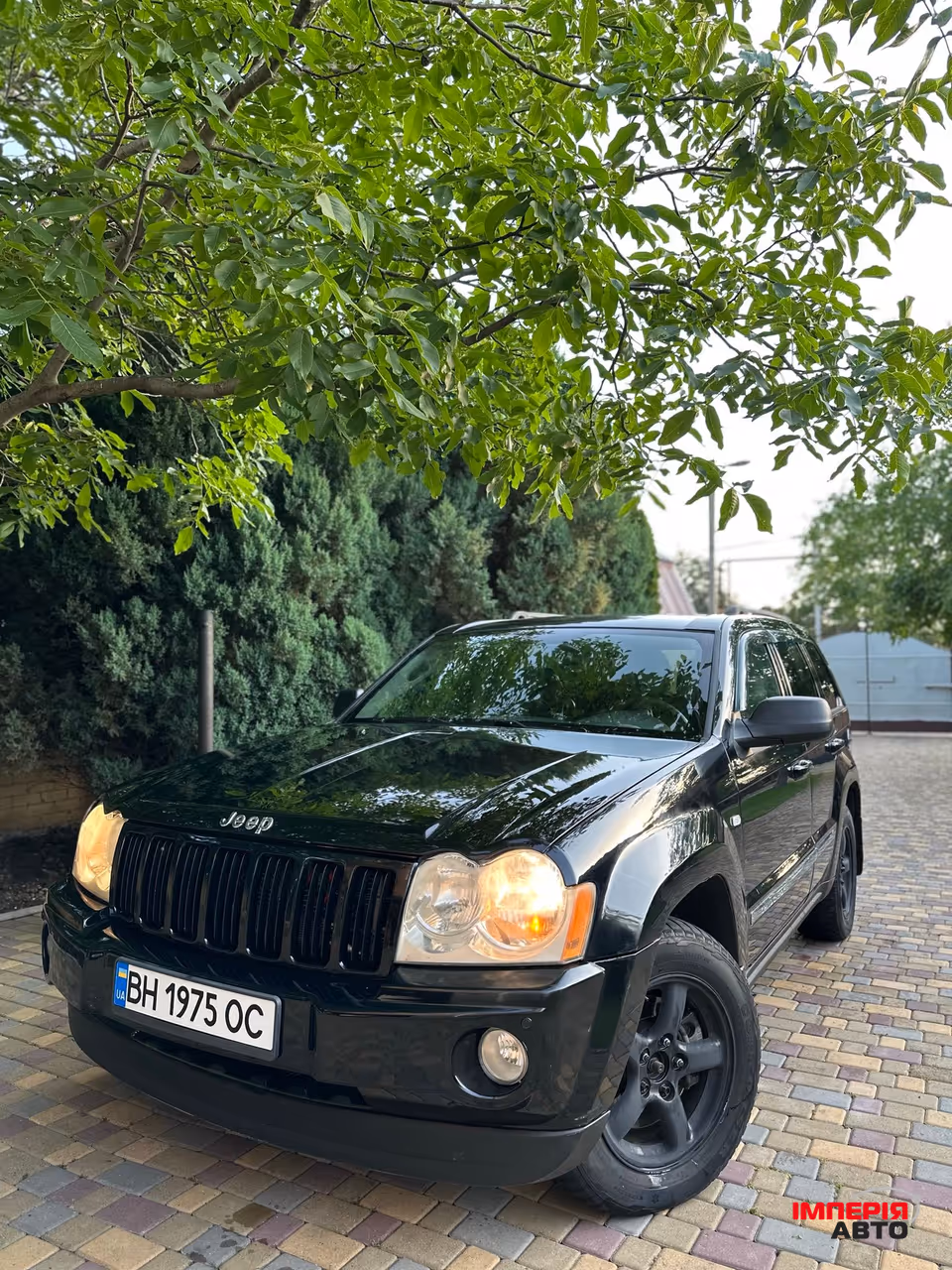 Jeep Grand Cherokee - фото 1