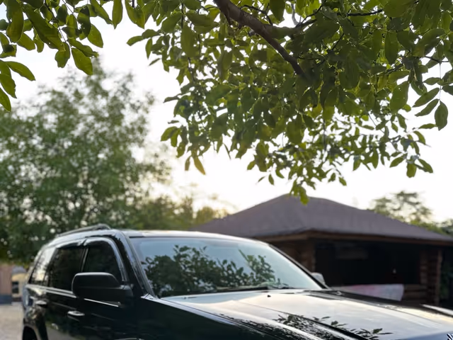 Jeep Grand Cherokee - зображення 3