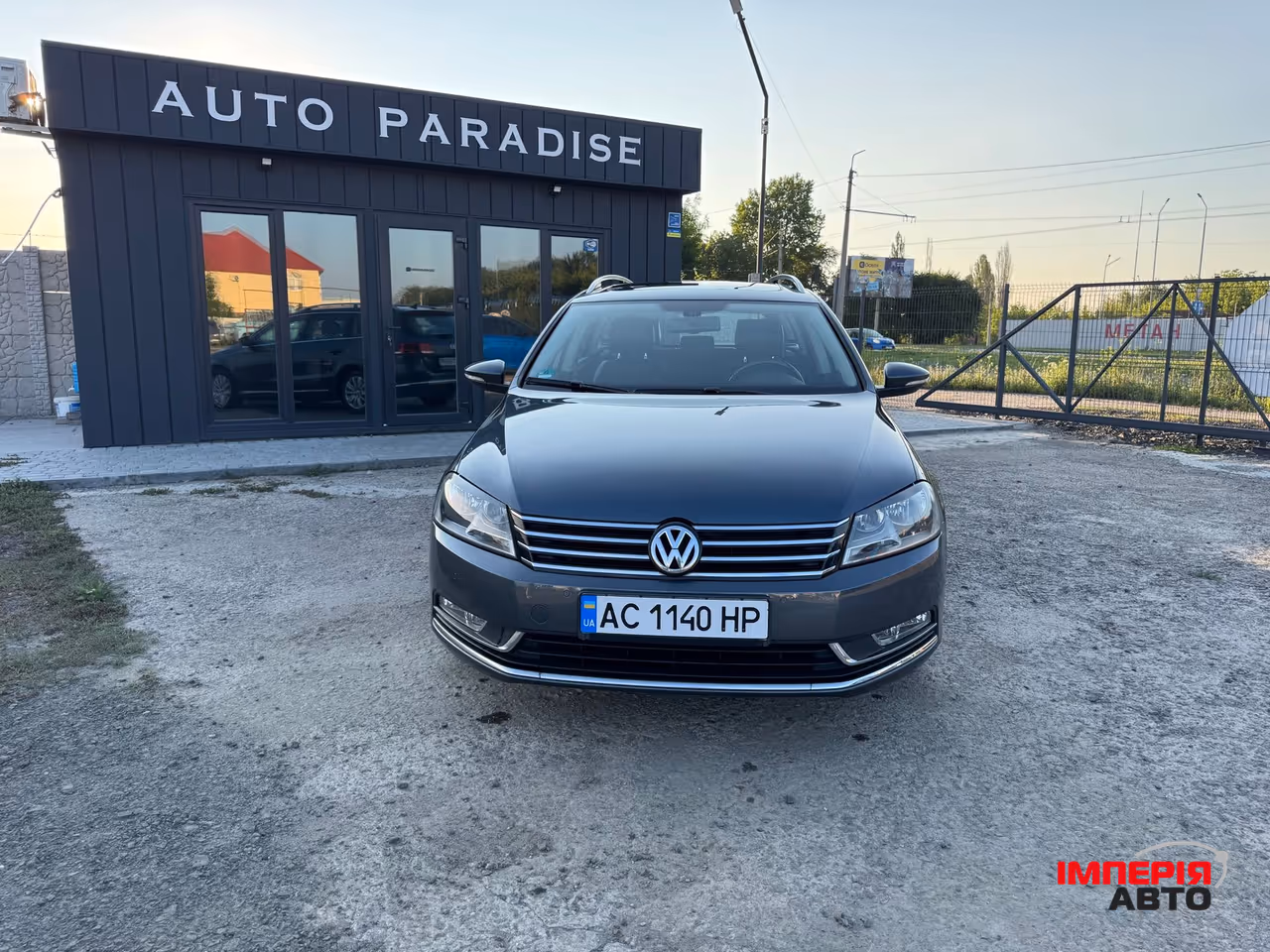 Volkswagen Passat - фото 2