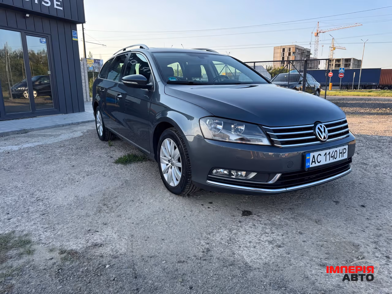 Volkswagen Passat - фото 3