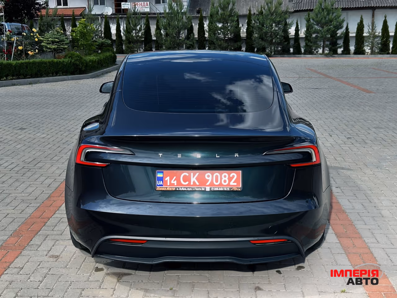 Tesla Model 3 - фото 11