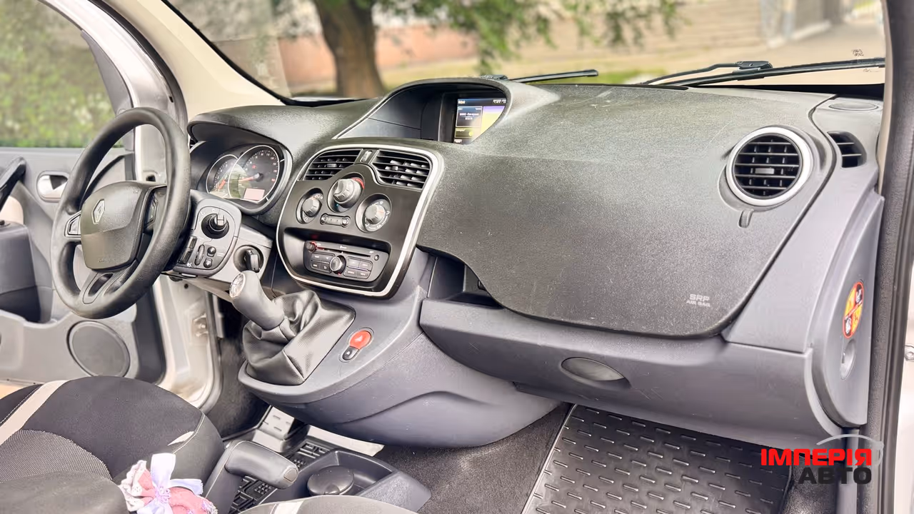 Renault Kangoo - фото 23